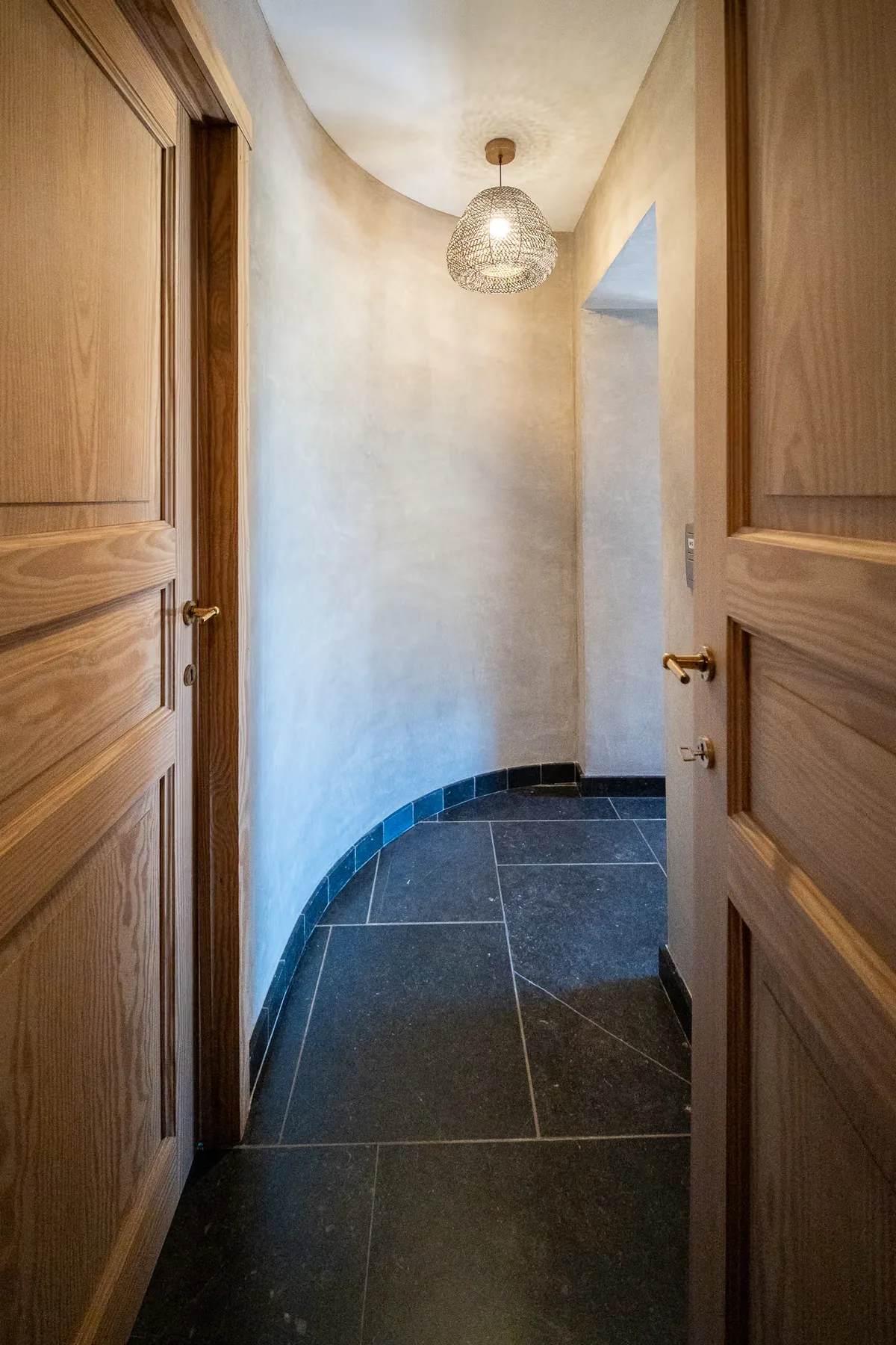 Béton ciré, terrazzo et SOLIDRO dans une maison à Wittimont, vue 6