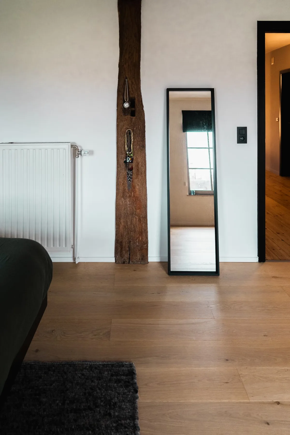 Chambre en parquet et chêne sur mesure, vue 5
