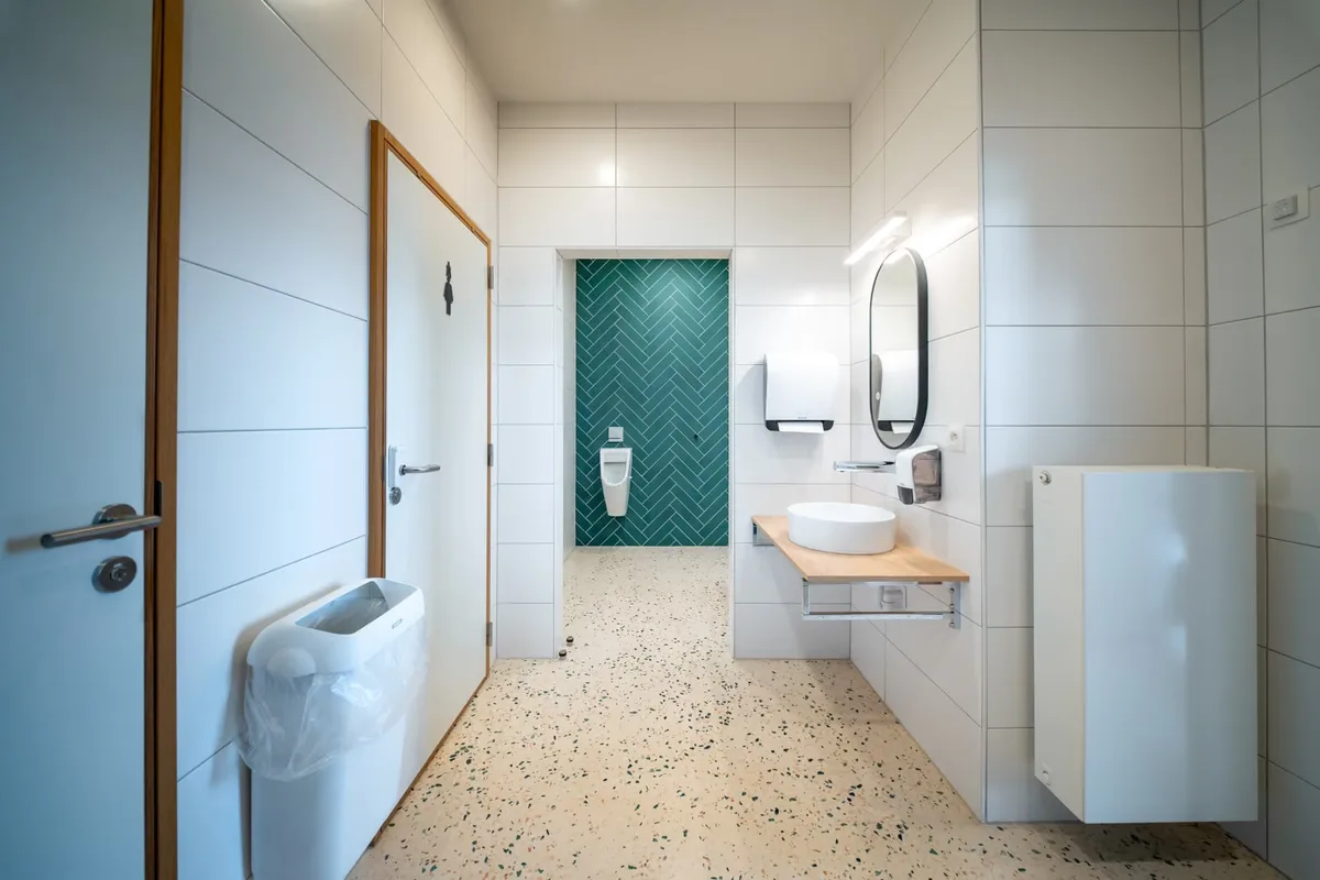Sol en terrazzo au bâtiment communal de Nassogne, vue 8